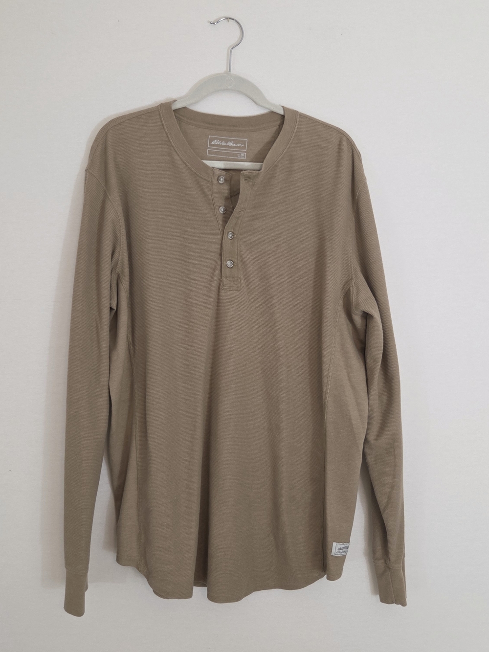 Eddie Bauer Long-Sleeve Henley Shirt in Tan
